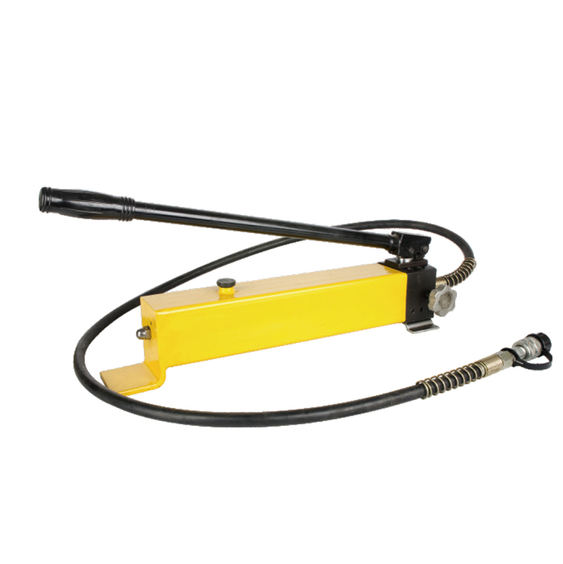 便携式手动液压手泵，高压力，耐用的钢体配软管，适用于汽车和工业起重，CP-700F型号